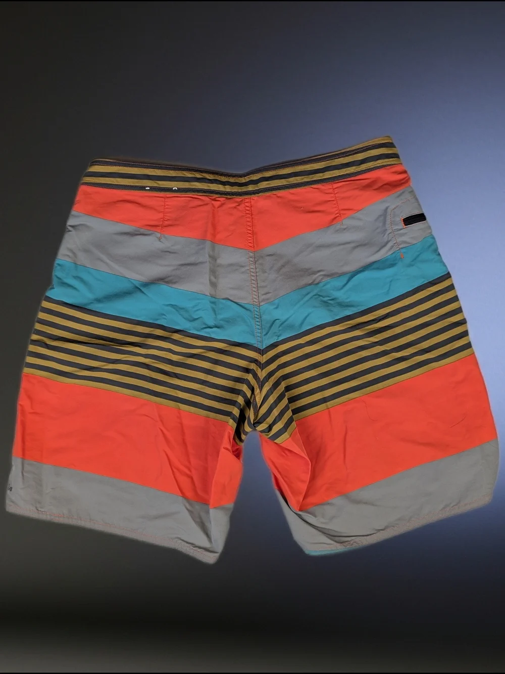 Patagonia Wavefarer‎ Board Shorts Men's Size 36 Striped Zipper Pocket